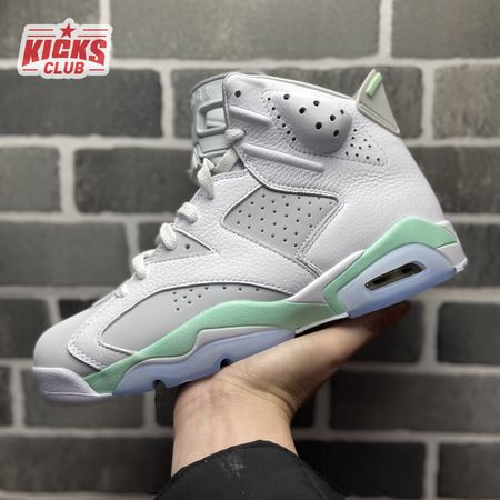 Jordan 6 Retro Mint Foam (Women's) DQ4914-103